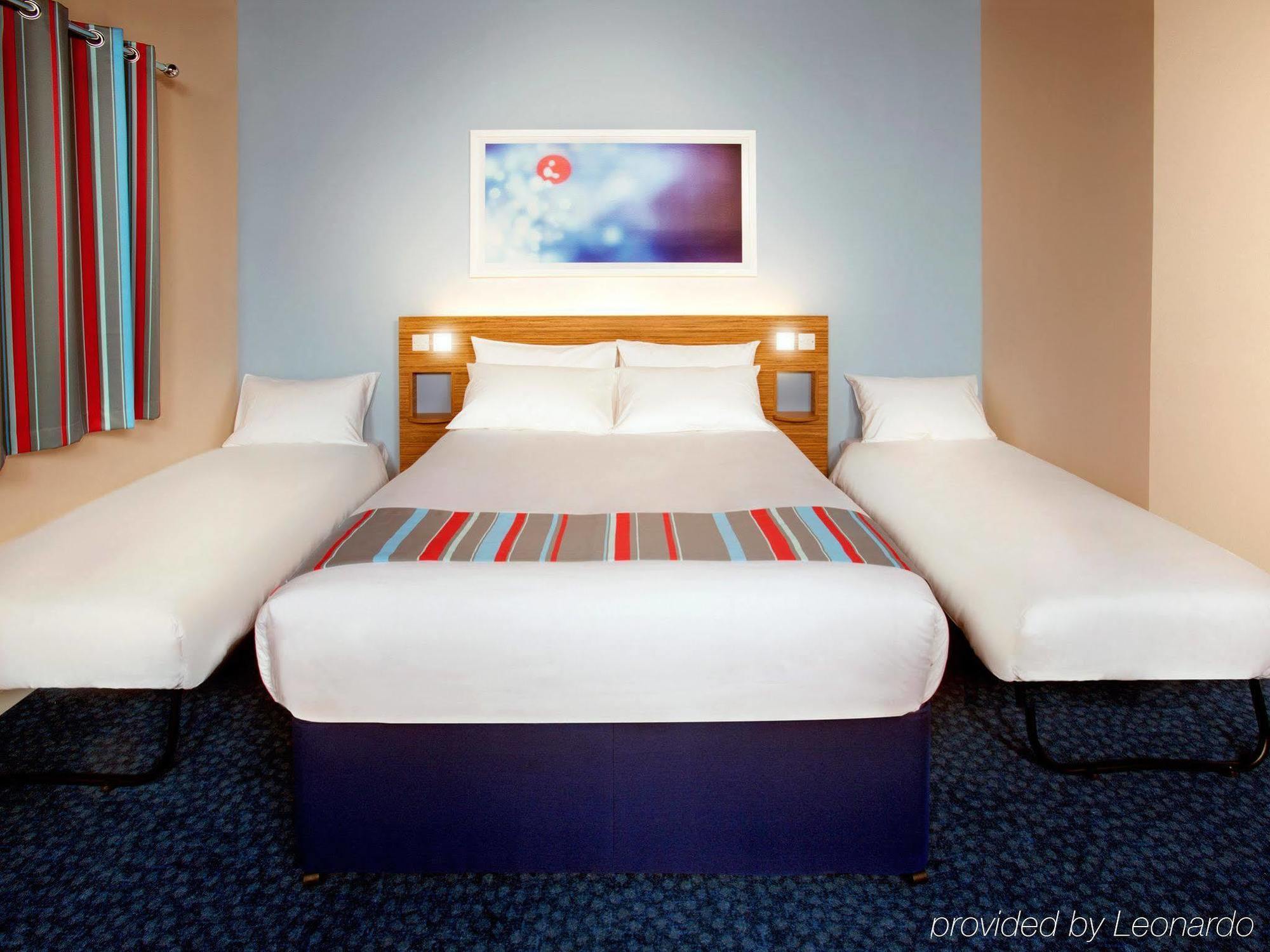 Travelodge Liverpool Central Exteriör bild
